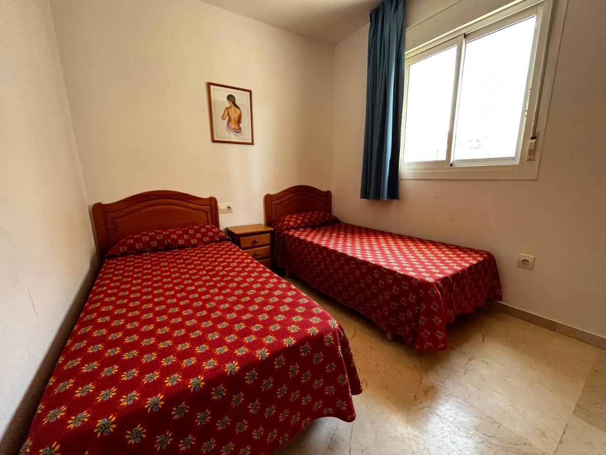 Gemelos 22-Fincas Бенидорм Экстерьер фото